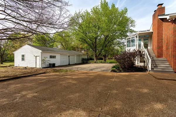 $899,000 | 4112 Andrew Jackson Parkway, Hermitage, TN 37076