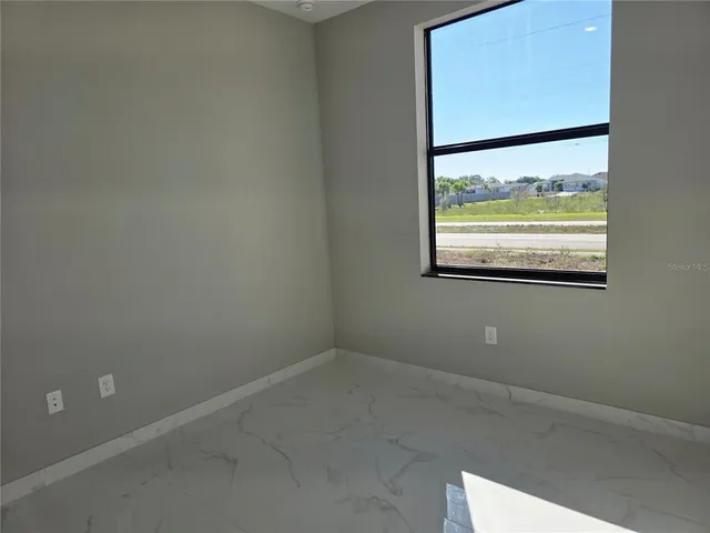 $2,525 | 1035 Kismet Parkway West, Cape Coral, FL 33993