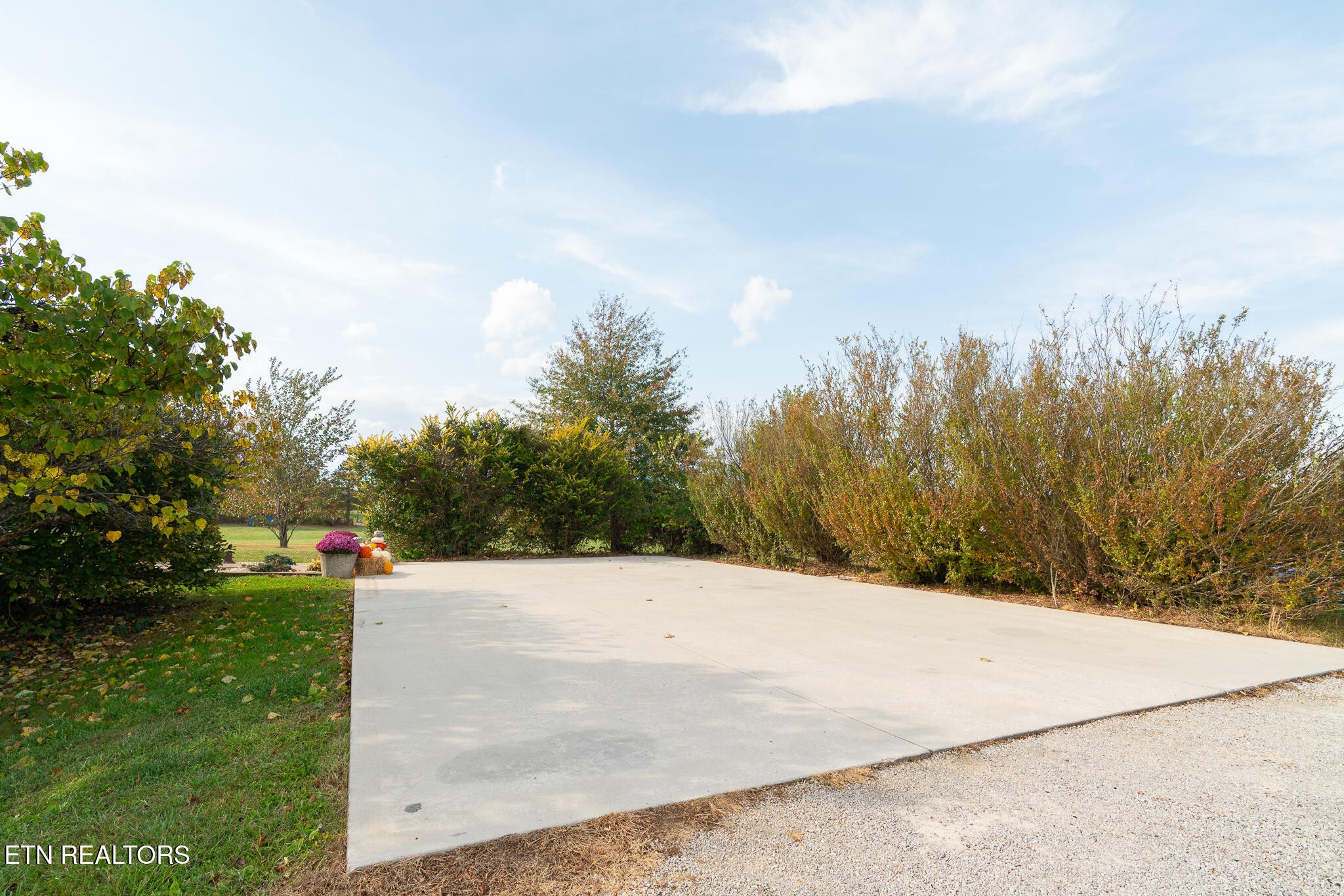 3767 Phillips Flats Road Oneida, TN 37841 - Photo 32 of 38
