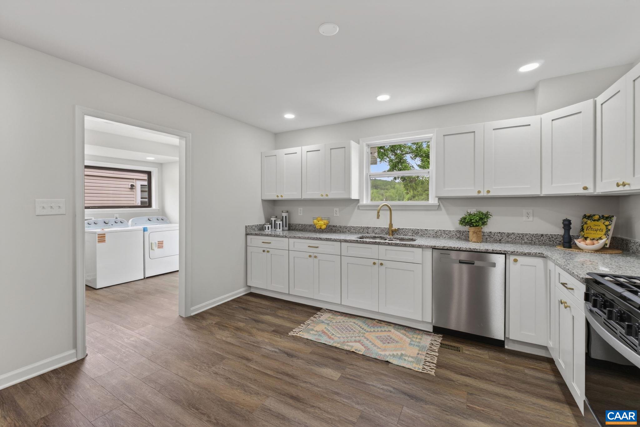 908 Rives Street Charlottesville, VA 22902 - Photo 11 of 34