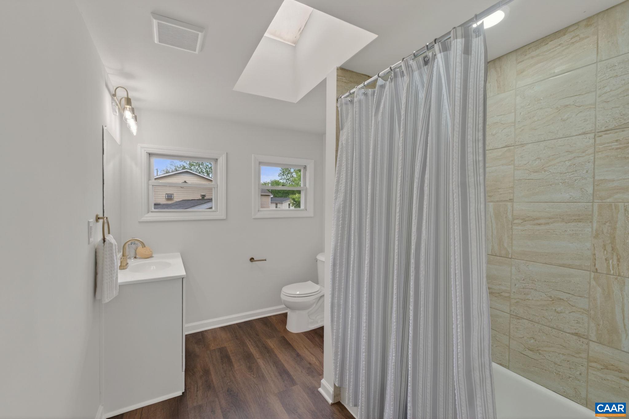 908 Rives Street Charlottesville, VA 22902 - Photo 15 of 34