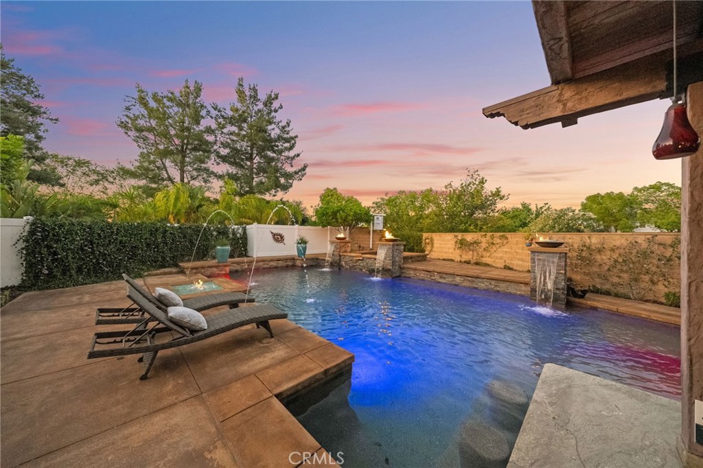 28889 Edenton Way Temecula, CA 92591 - Photo 40 of 56 View of backyard pool
