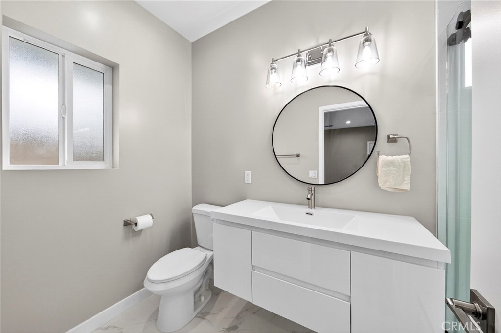 2643 Tenth Street Riverside, CA 92507 - Photo 10 of 40