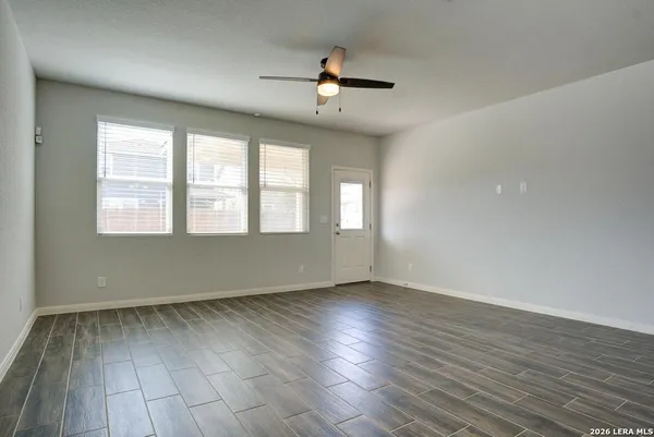 $2,300 | 14602 Sweet Clover, San Antonio, TX 78253