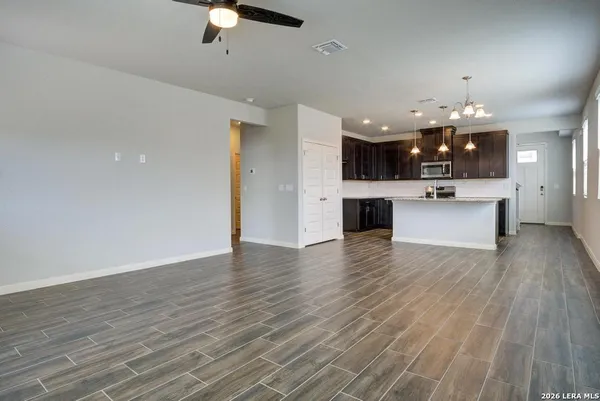 $2,300 | 14602 Sweet Clover, San Antonio, TX 78253