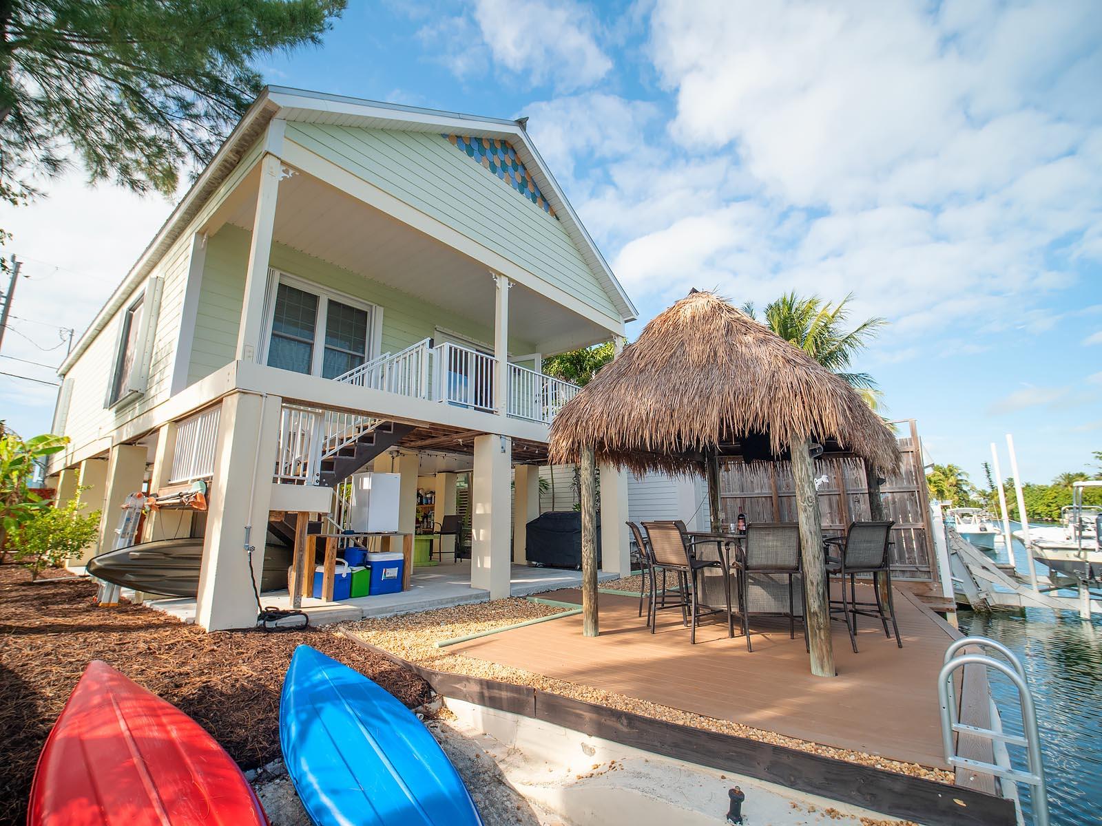 83 Palm Drive Key West, FL 33040 - Photo 19 of 35 a view of a house with backyard and sitting area