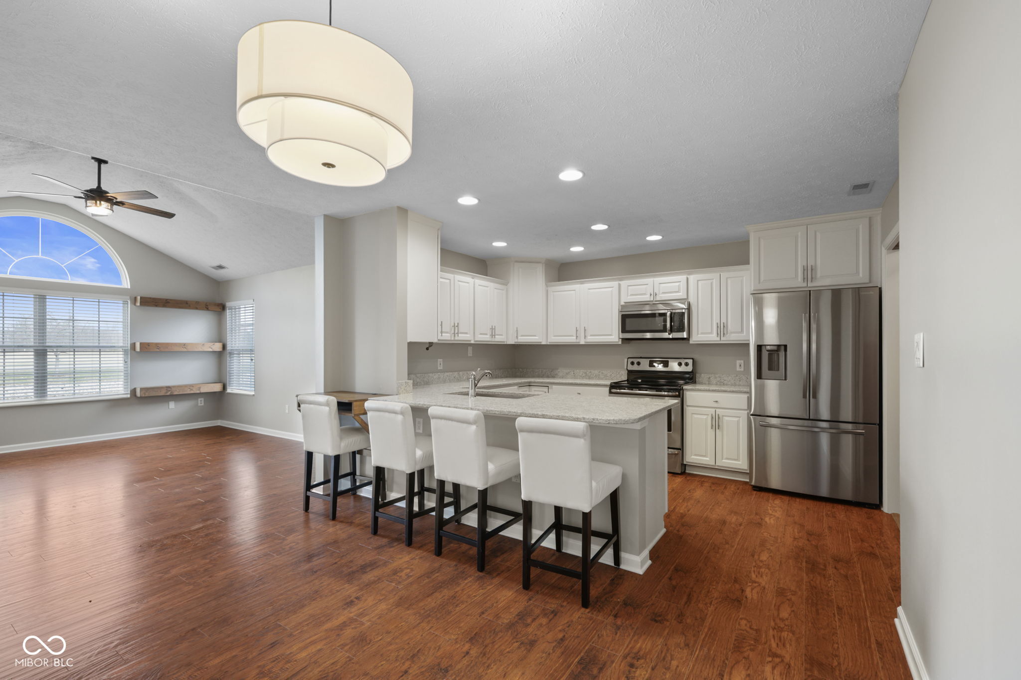 2712 Reflection Way Greenwood, IN 46143 - Photo 13 of 34