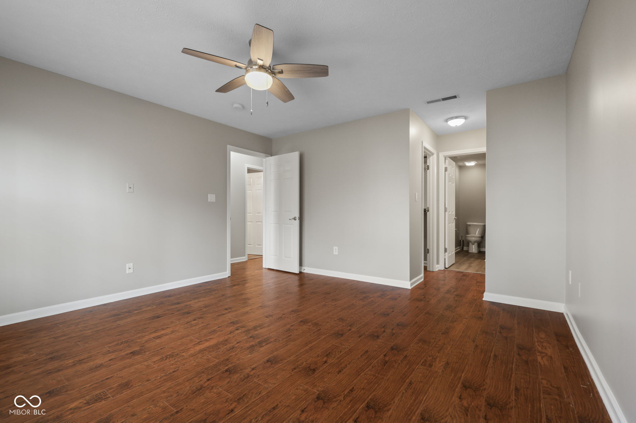 2712 Reflection Way Greenwood, IN 46143 - Photo 21 of 38