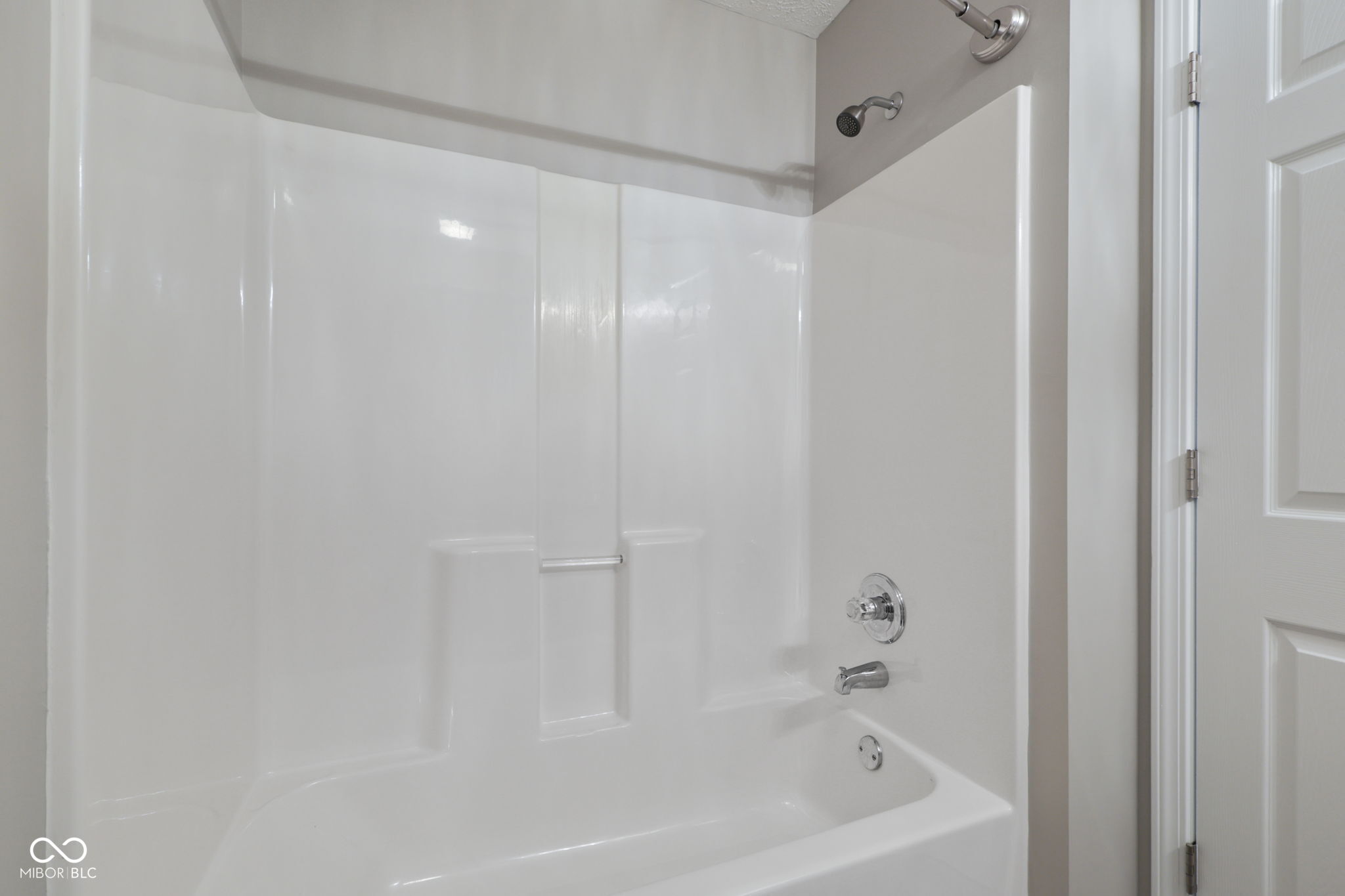 2712 Reflection Way Greenwood, IN 46143 - Photo 28 of 34