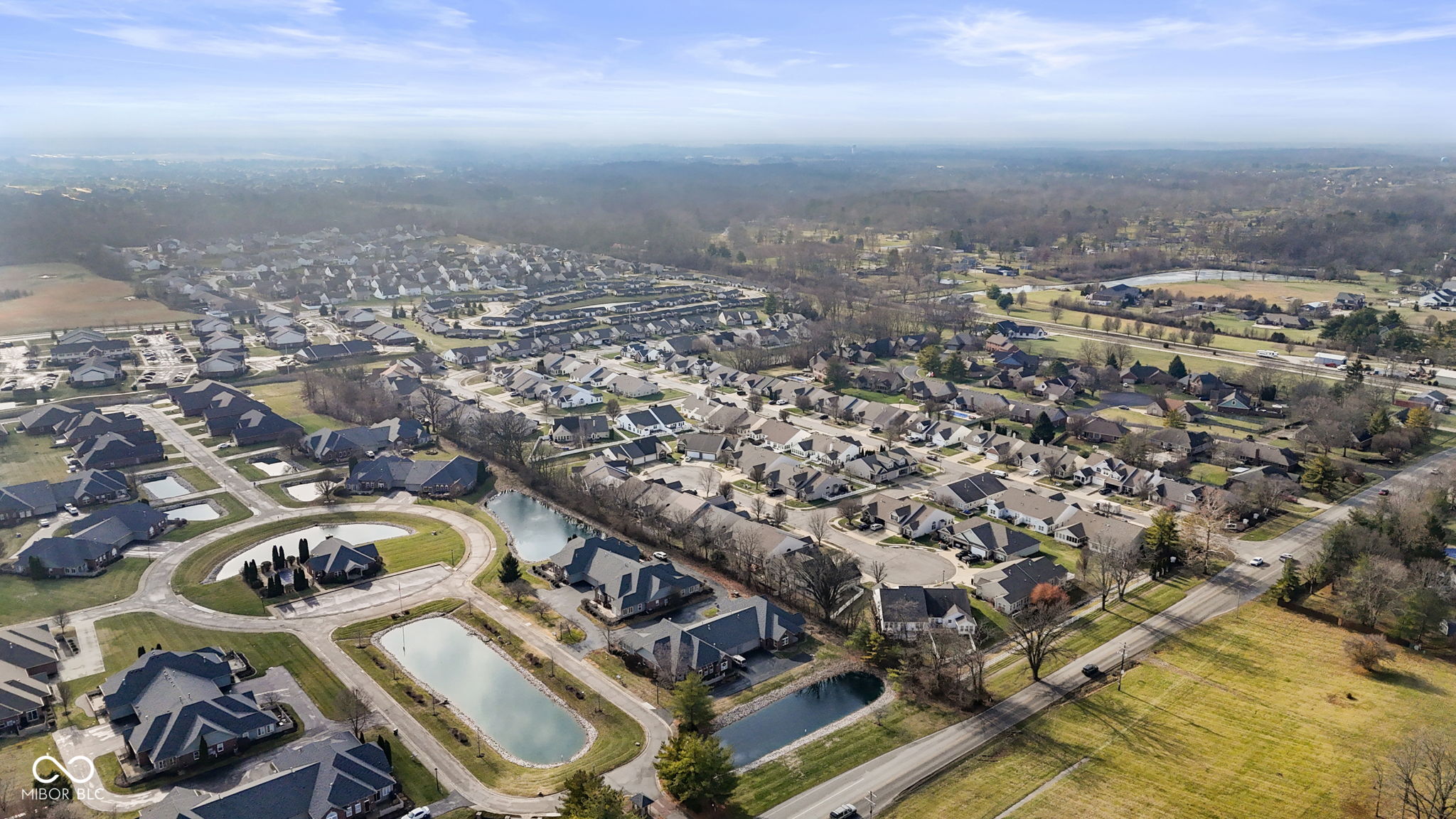 2712 Reflection Way Greenwood, IN 46143 - Photo 4 of 34