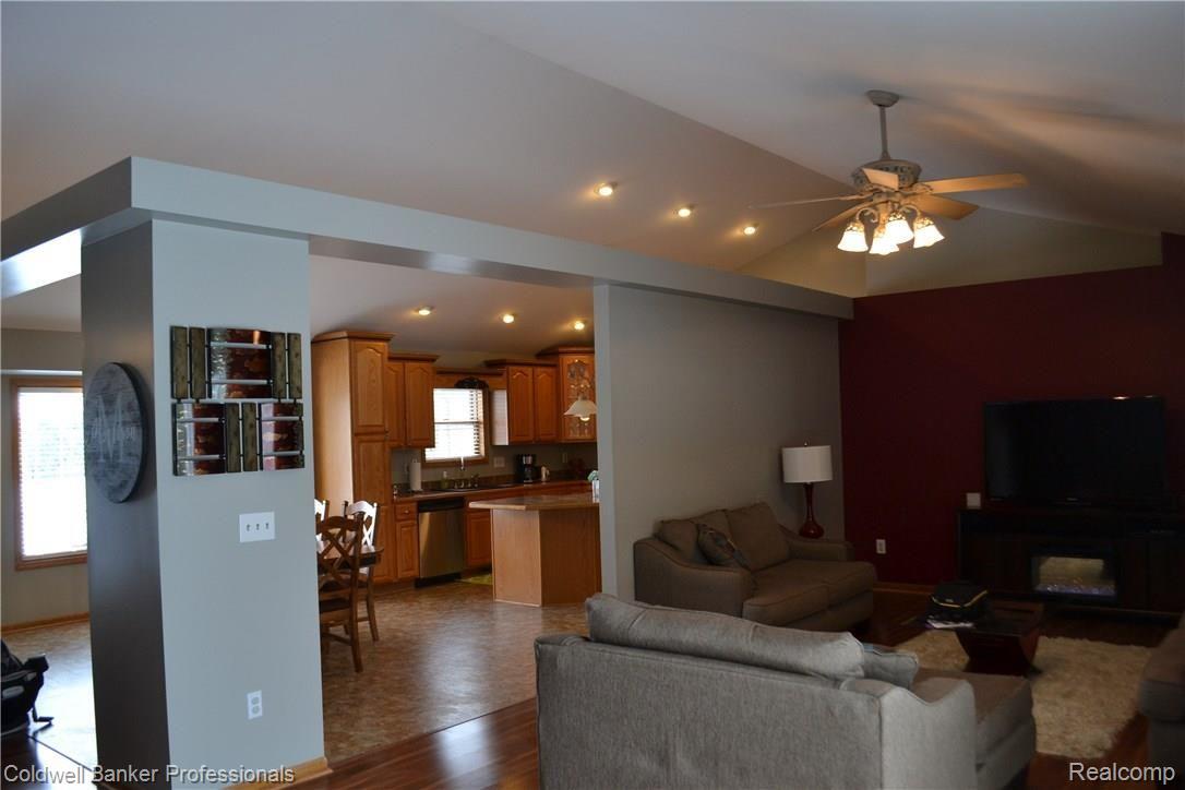 4728 Willis Road North Branch, MI 48461 - Photo 11 of 35 DSC_0089.JPG