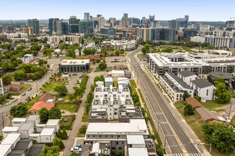 a picture of city view