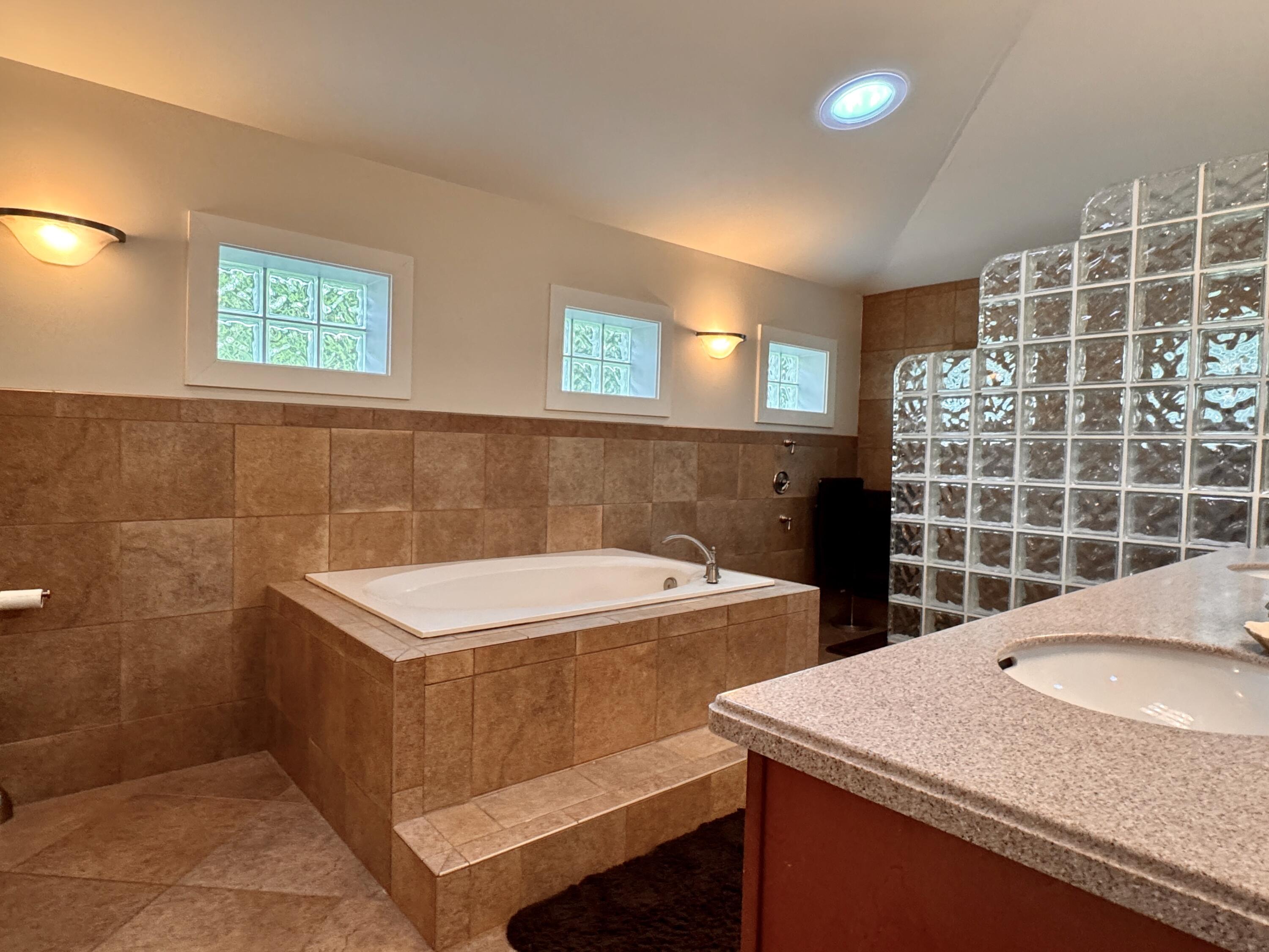 3033 State Rd S-10-1632 Johns Island, SC 29455 - Photo 20 of 38 1q-bath