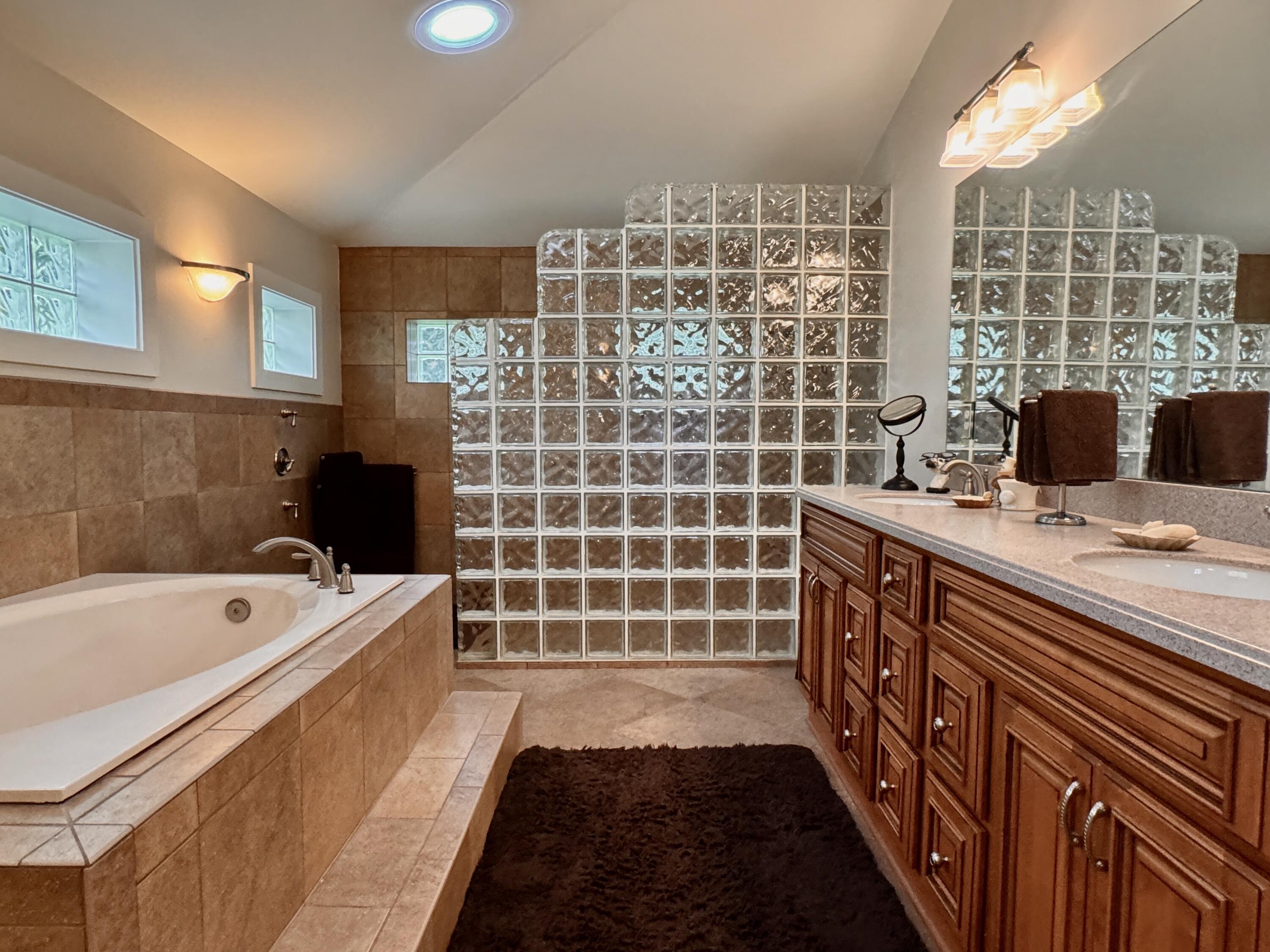 3033 State Rd S-10-1632 Johns Island, SC 29455 - Photo 21 of 38 1r-bath