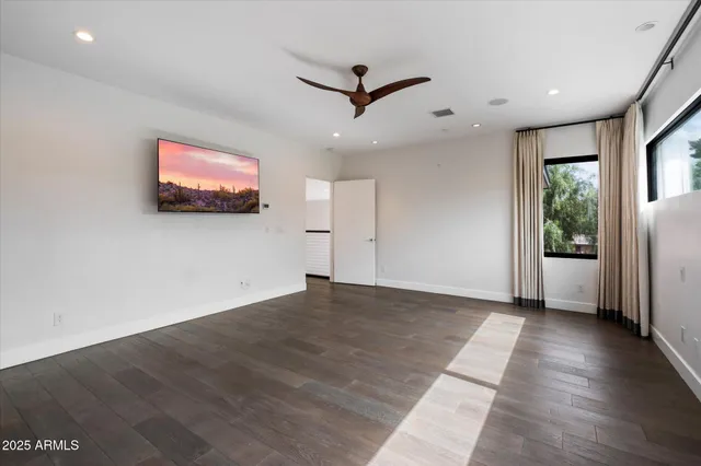 $12,500 | 4525 North 36th Way, Phoenix, AZ 85018