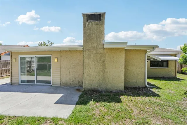 $1,800 | 4015 Litchfield Drive, New Port Richey, FL 34652