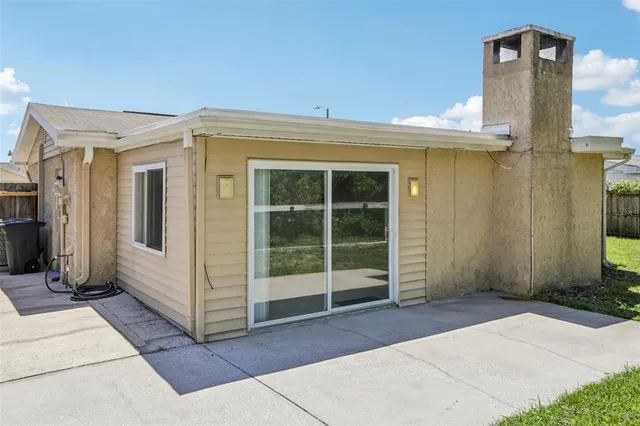 $1,800 | 4015 Litchfield Drive, New Port Richey, FL 34652