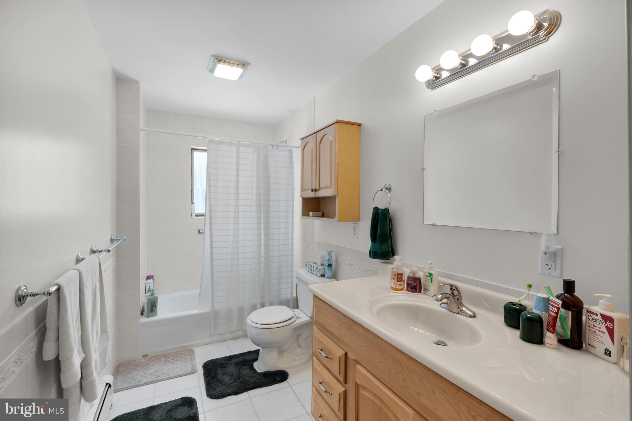 379 Golf Road Tamaqua, PA 18252 - Photo 19 of 33 Full Bathroom