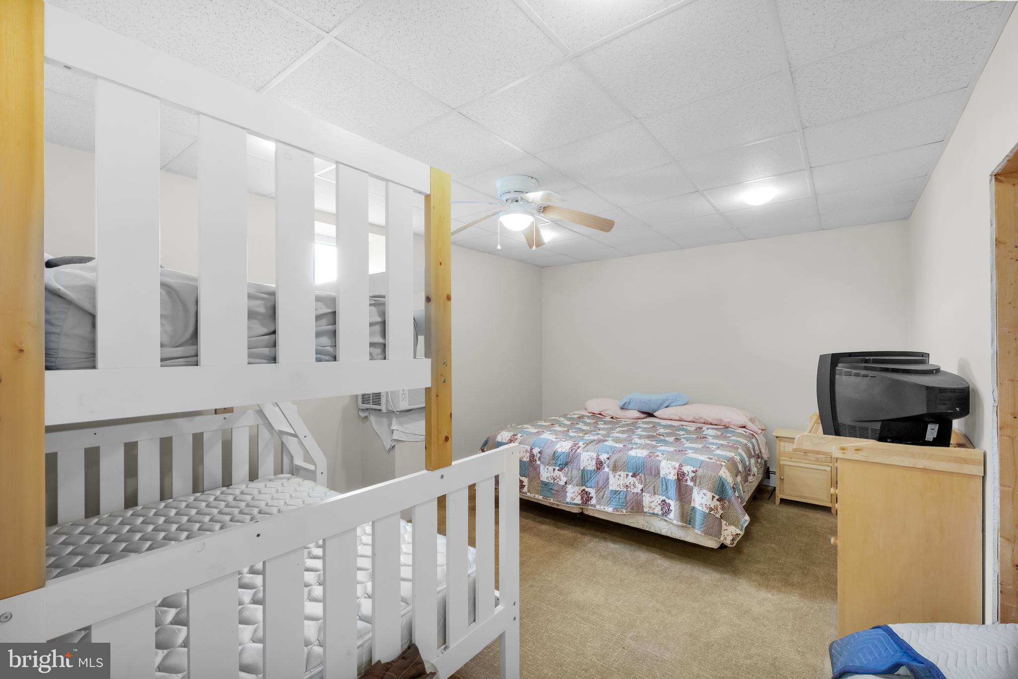 379 Golf Road Tamaqua, PA 18252 - Photo 23 of 33 Additional bedroom in basement