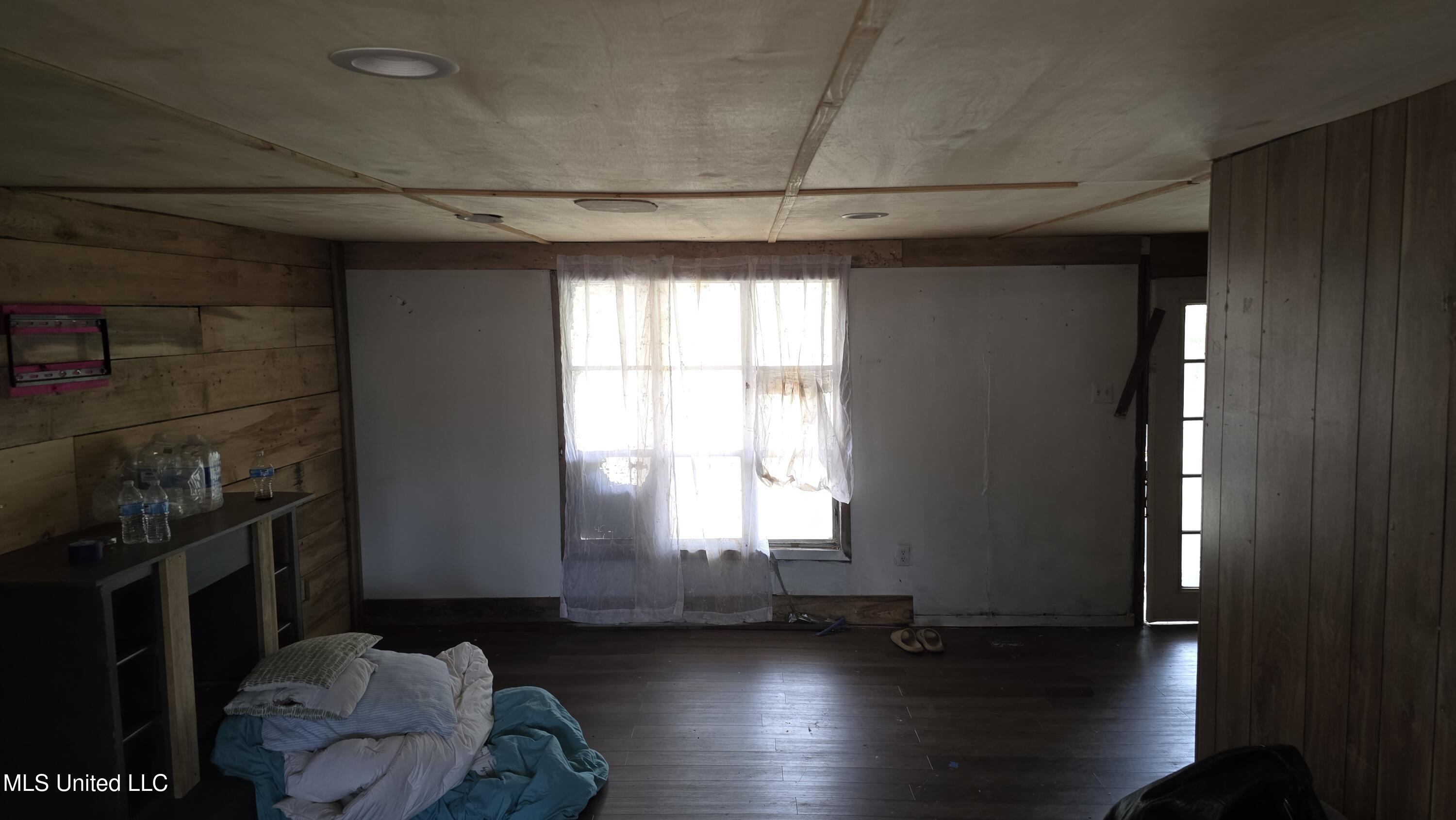 6427 Highway 33 Roxie Ms 39661 Roxie, MS 39661 - Photo 5 of 29 20251217_110929