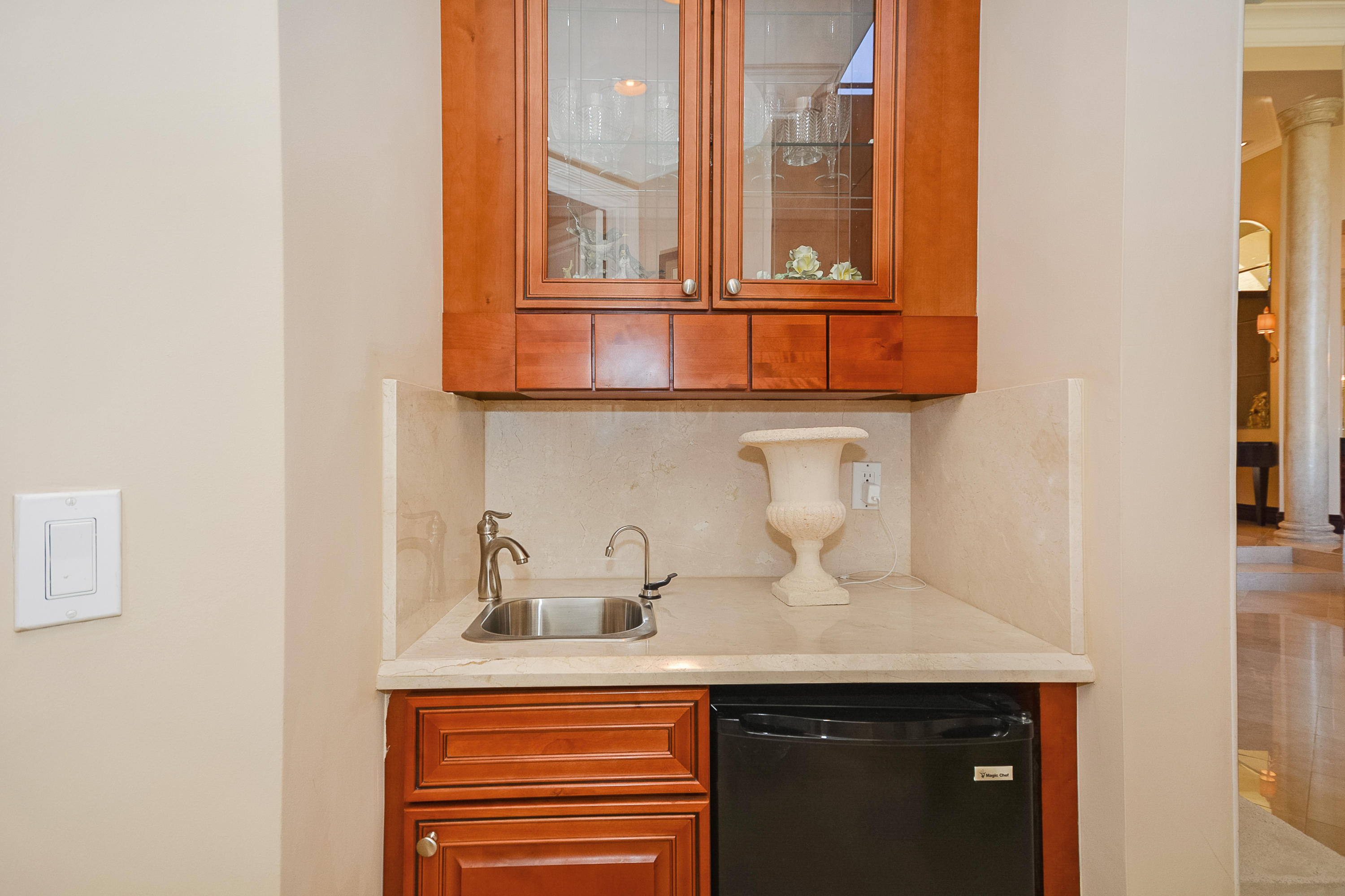 7269 Queenferry Circle Boca Raton, FL 33496 - Photo 15 of 67 wet bar in master bedroom
