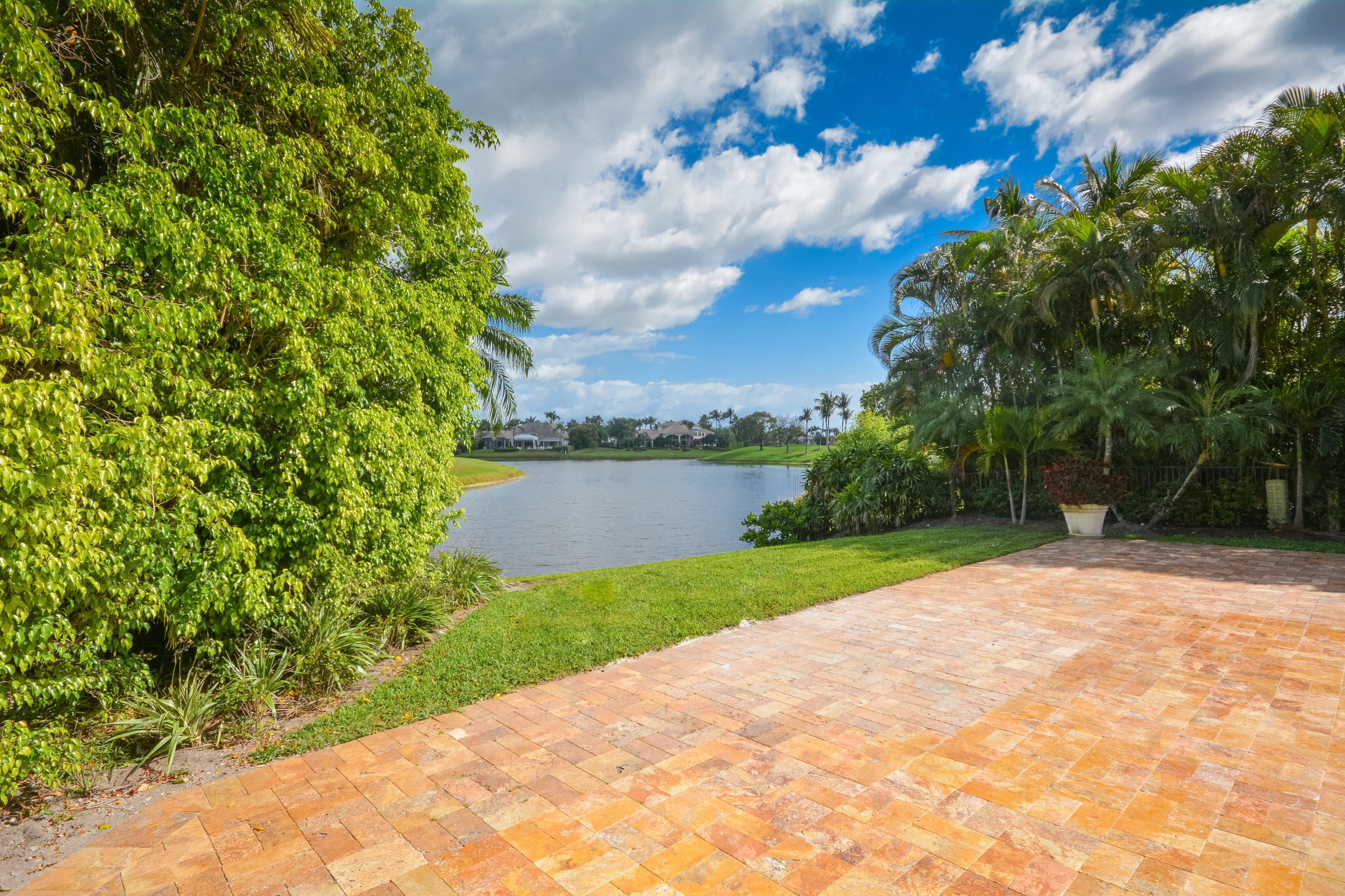 7269 Queenferry Circle Boca Raton, FL 33496 - Photo 38 of 67 patio/lake view