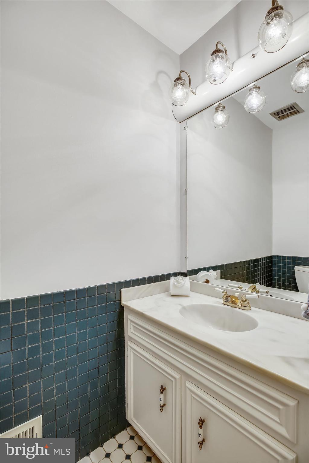 13612 Middlevale Lane Silver Spring, MD 20906 - Photo 20 of 71 Gallery Image 20