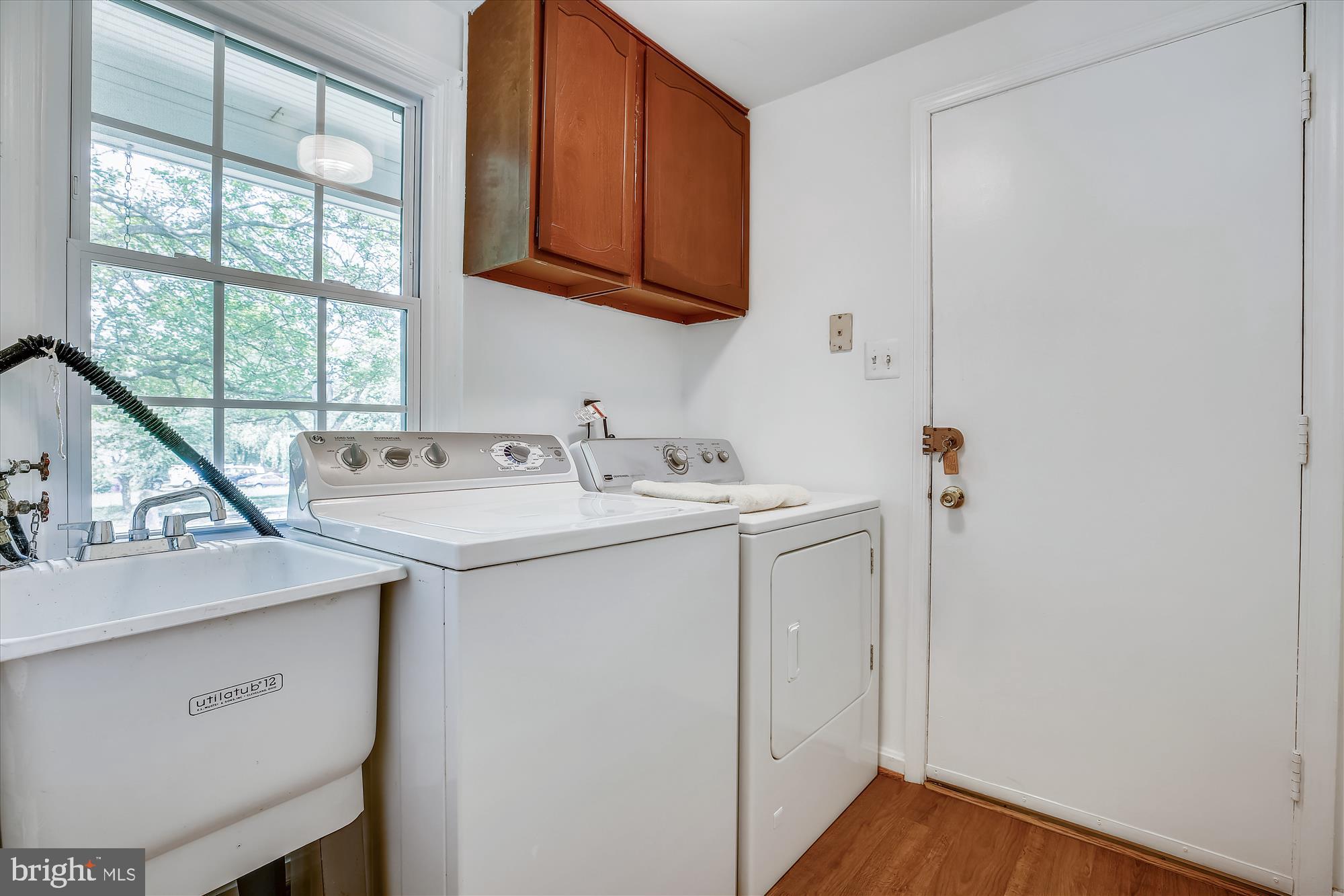 13612 Middlevale Lane Silver Spring, MD 20906 - Photo 22 of 71 Main level laundry room