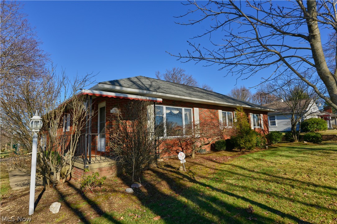 789 Swartz Road Akron, OH 44319 - Photo 2 of 19