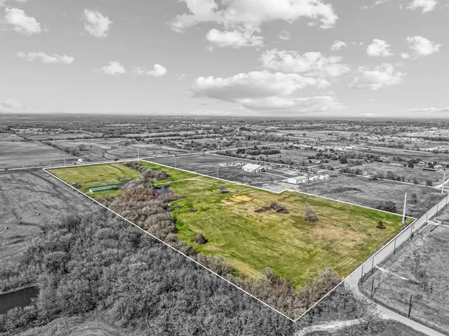 a view of a swimming pool