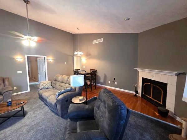$230,000 | 201 East Cleveland Street, Heyworth, IL 61745