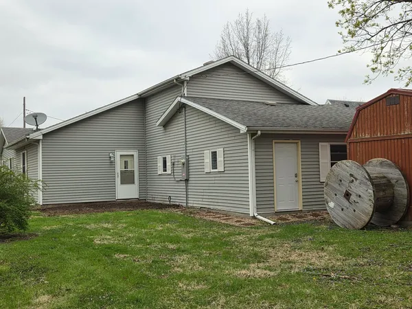 $230,000 | 201 East Cleveland Street, Heyworth, IL 61745