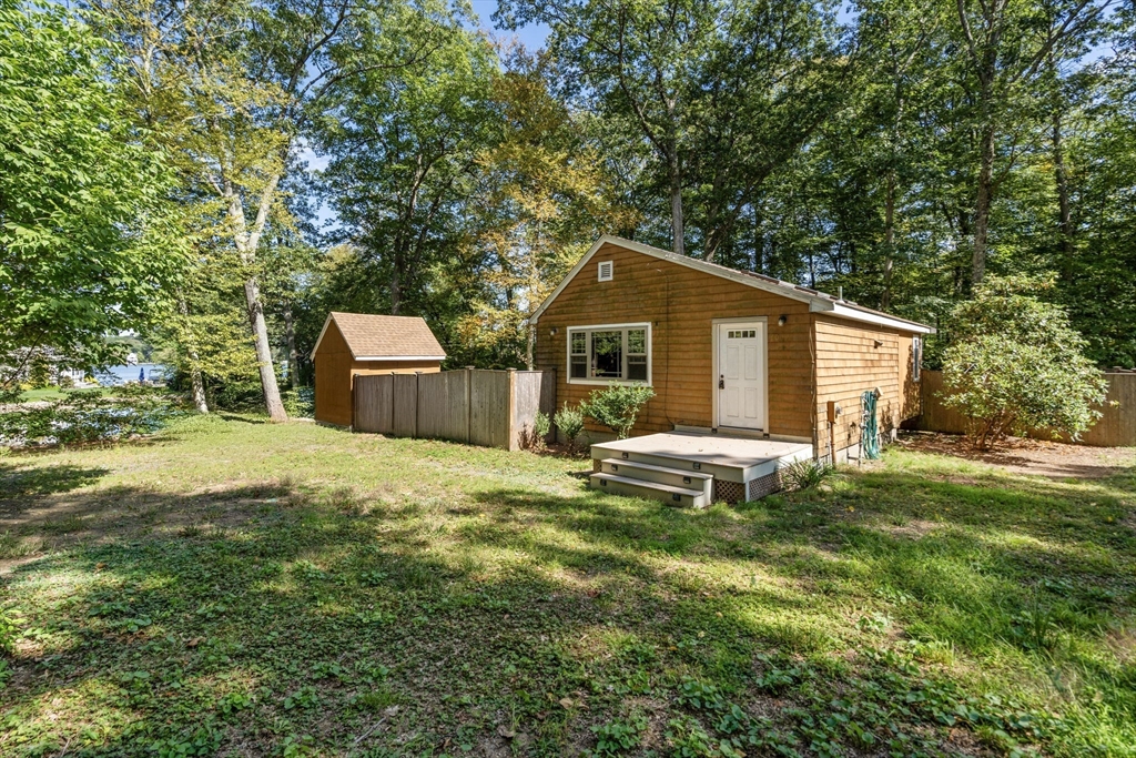 20 Rowell Road Wrentham, MA 02093 - Photo 3 of 23 Gallery Image 3