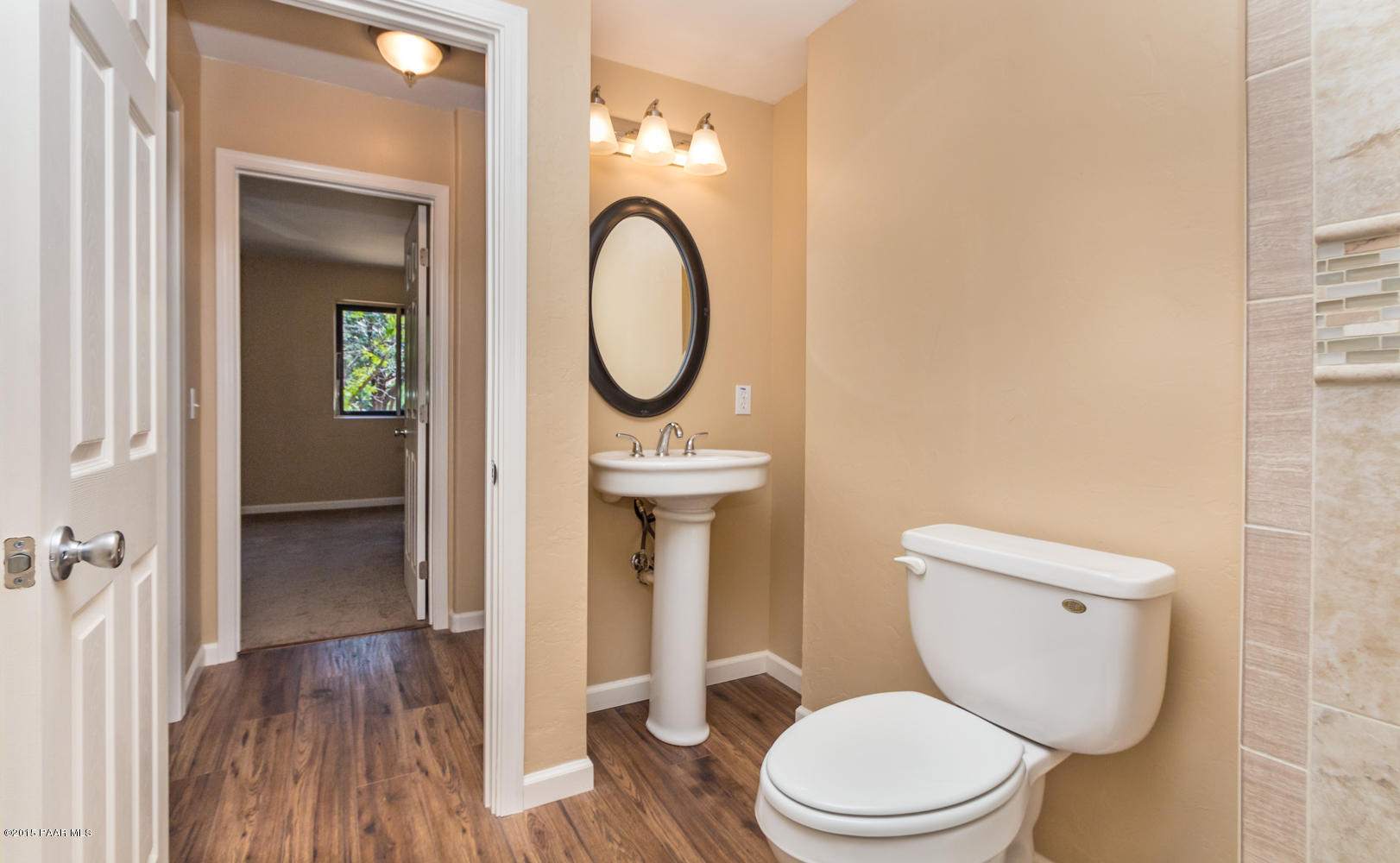 1333 Linden Road Prescott, AZ 86303 - Photo 11 of 15 011_Guest Bathroom