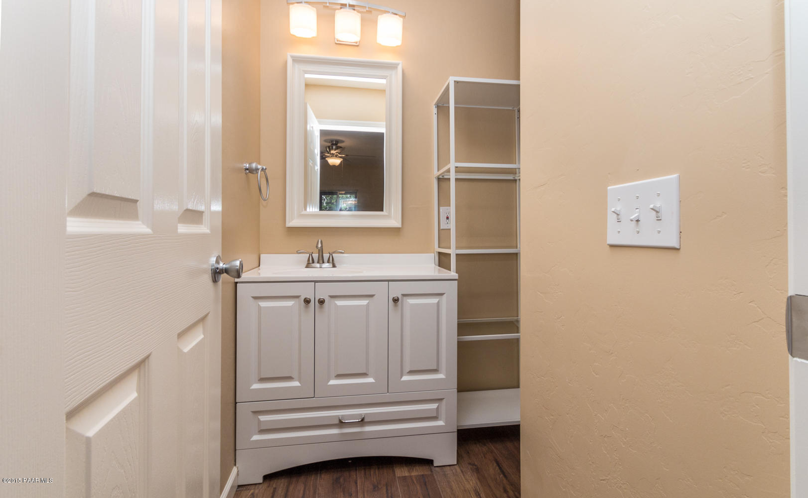 1333 Linden Road Prescott, AZ 86303 - Photo 8 of 15 008_Master Bathroom