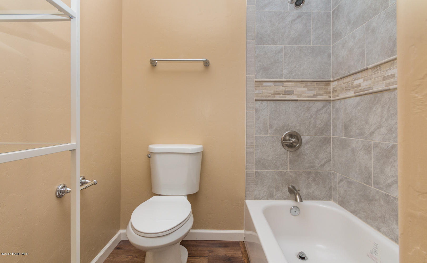 1333 Linden Road Prescott, AZ 86303 - Photo 9 of 15 009_Master Bathroom