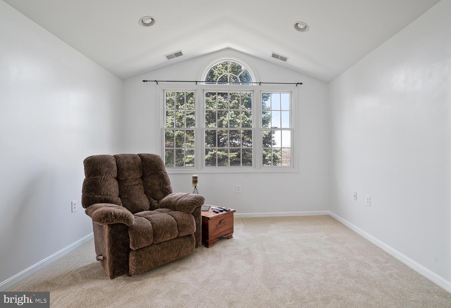 5693 Ridge Road Mount Airy, MD 21771 - Photo 26 of 36 Master Bedroom complete with sitting area