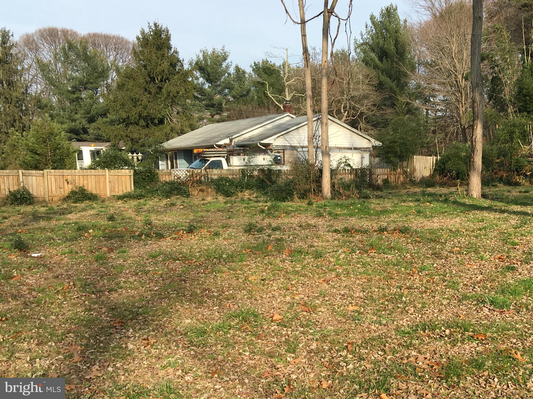 4602 Mountain Road Pasadena, MD 21122 - Photo 11 of 18 Exterior (General)