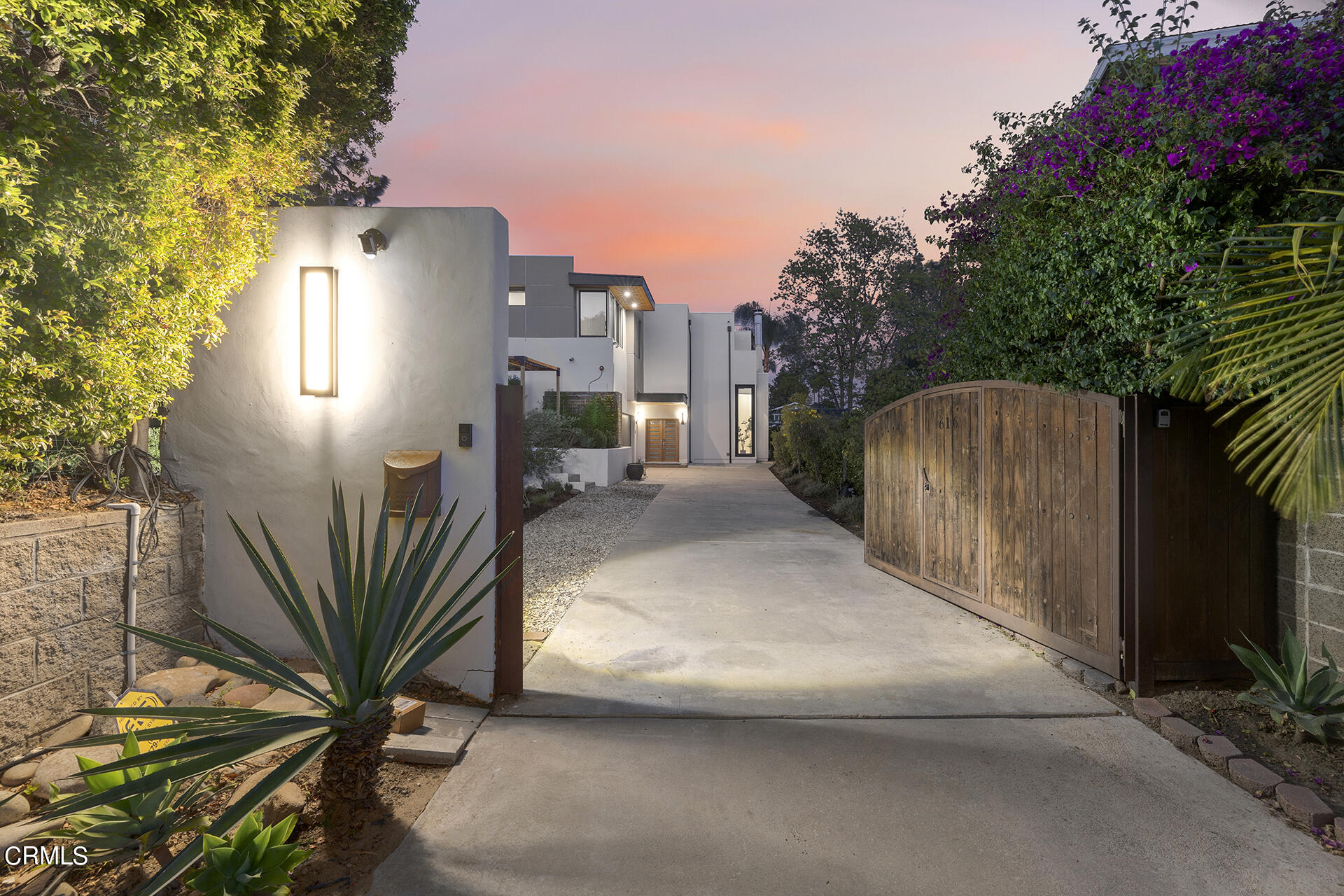 Undisclosed Address Pasadena, CA 91106 - Photo 2 of 31 a view of a back yard of the house
