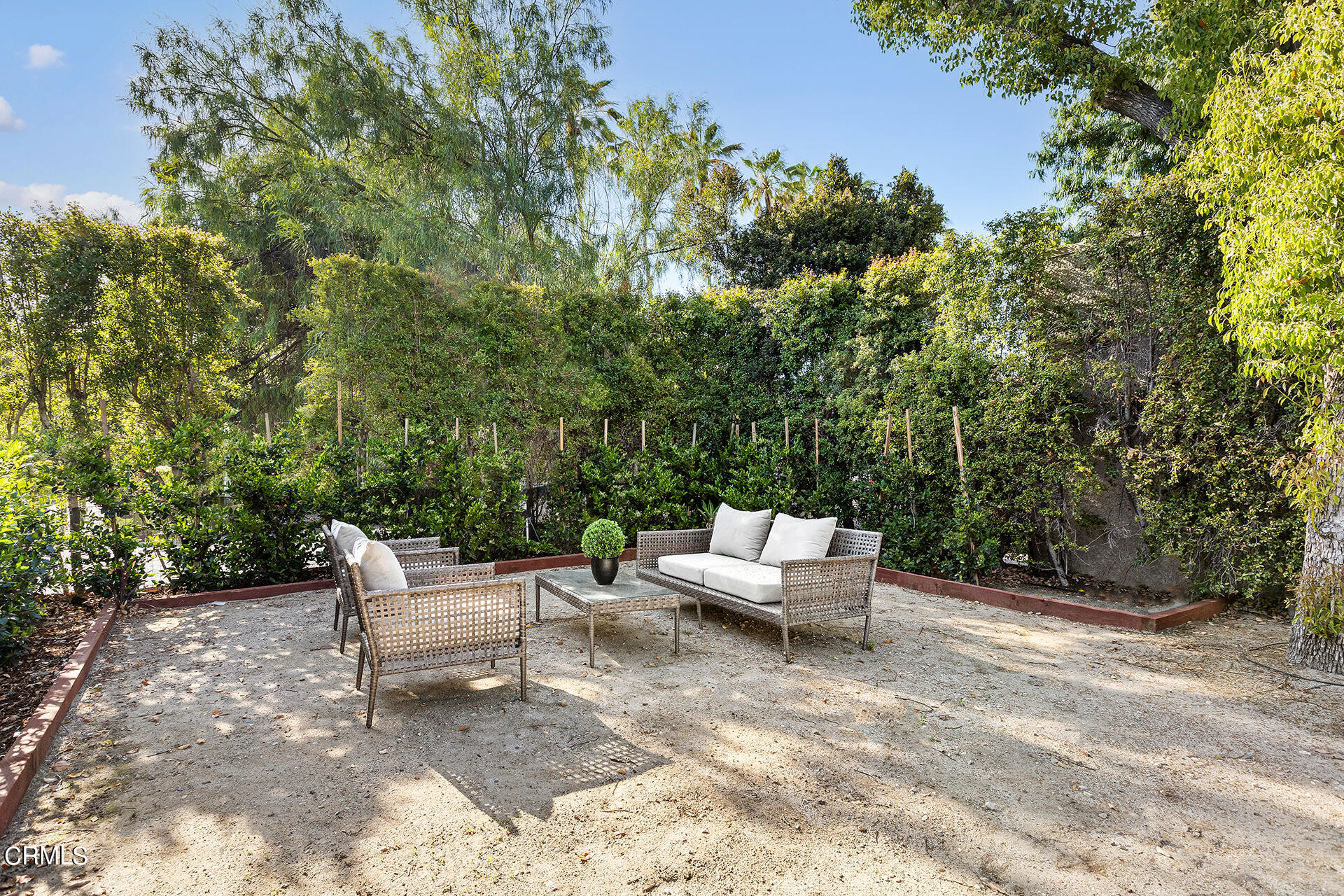 Undisclosed Address Pasadena, CA 91106 - Photo 28 of 31 a backyard of a house with a table and chairs