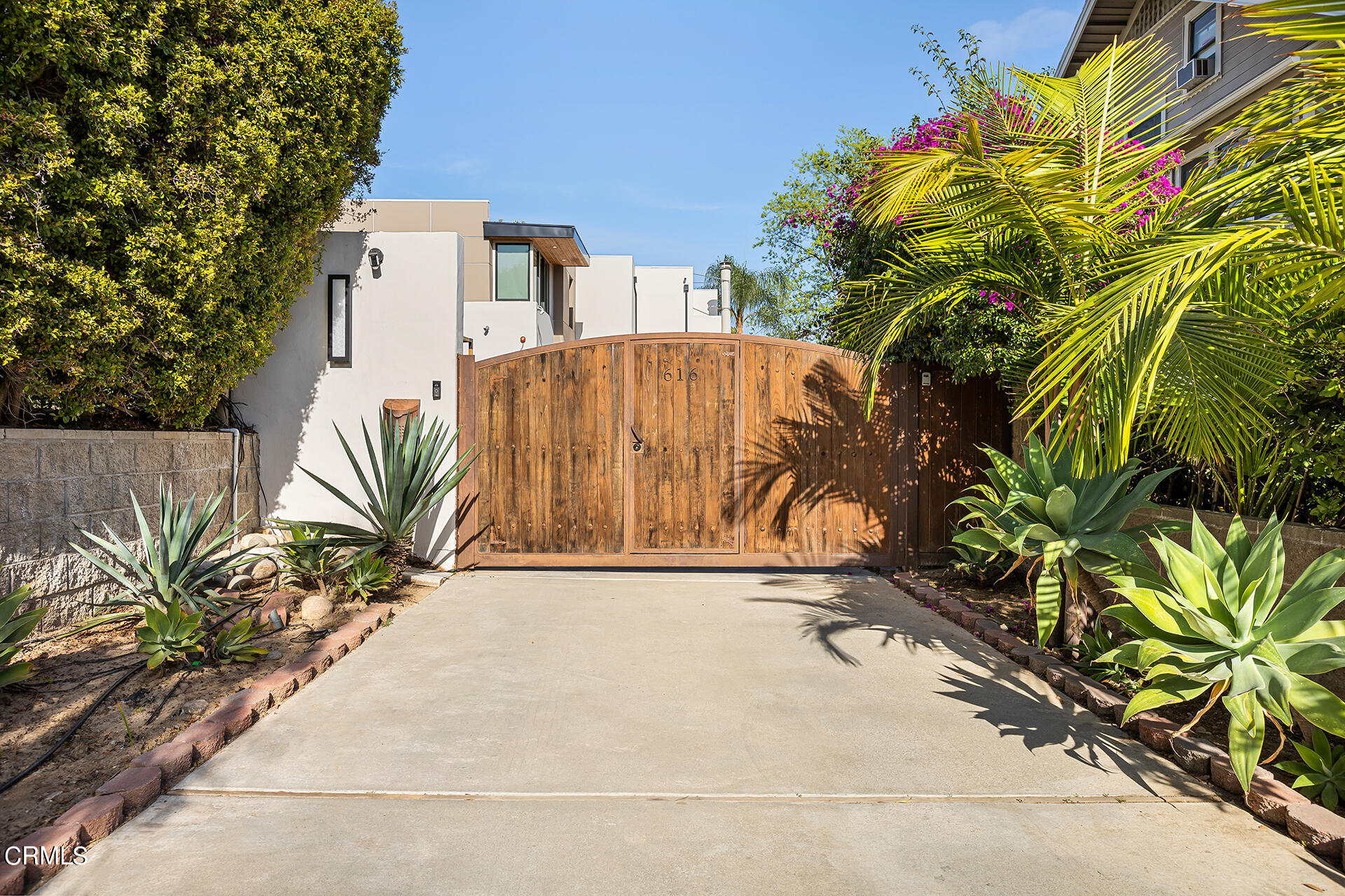 Undisclosed Address Pasadena, CA 91106 - Photo 31 of 31 a view of backyard with a potted plant