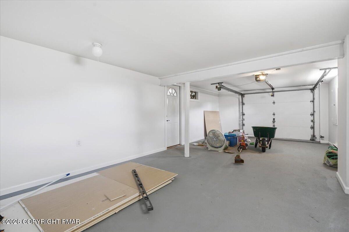 129 Rinker Road Stroudsburg, PA 18360 - Photo 47 of 64 GARAGE