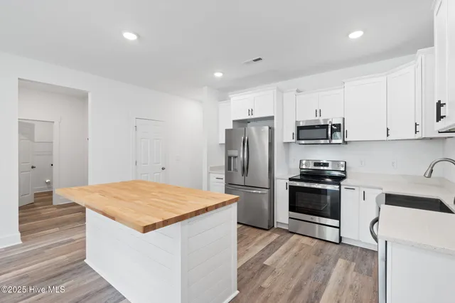 $2,000 | 190 Wildwood Street Northwest, Shallotte, NC 28470