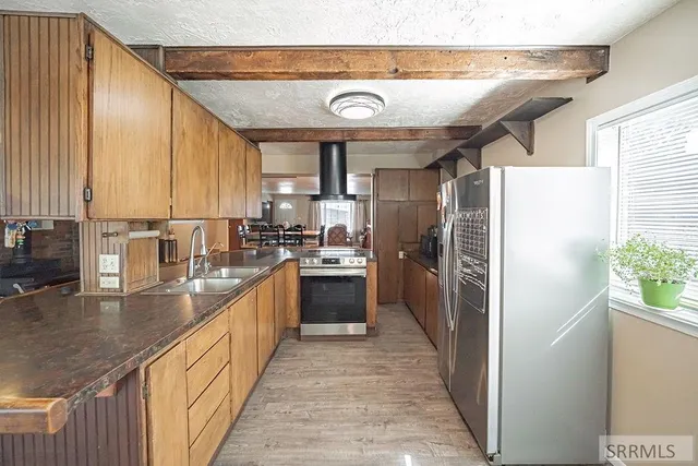 $349,900 | 216 Jefferson Street, Blackfoot, ID 83221