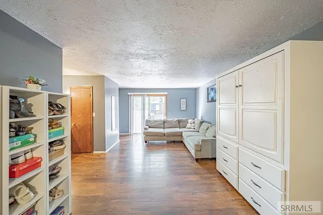 $349,900 | 216 Jefferson Street, Blackfoot, ID 83221