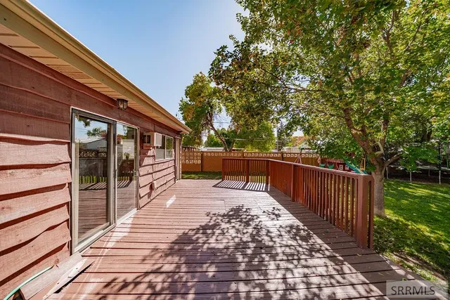 $349,900 | 216 Jefferson Street, Blackfoot, ID 83221