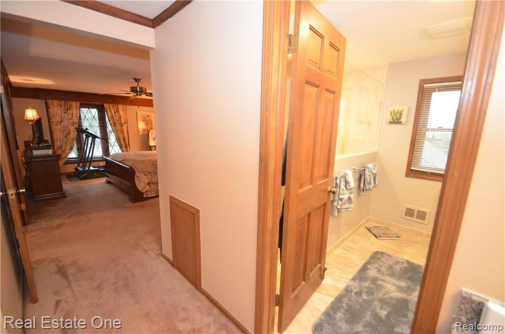 1007 Hidden Lane Rochester Hills, MI 48309 - Photo 41 of 61