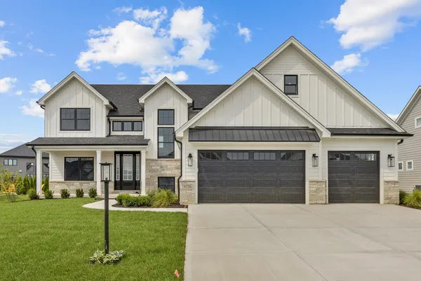 $945,000 | 9770 Dunegrass Way, St. John, IN 46373