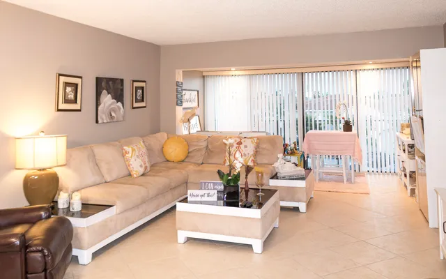 $134,999 | 4100 Tivoli Court, Unit 301, Lake Worth, FL 33467