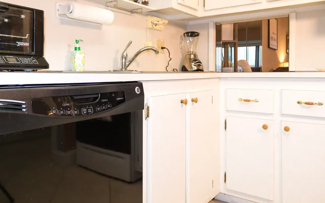 $134,999 | 4100 Tivoli Court, Unit 301, Lake Worth, FL 33467